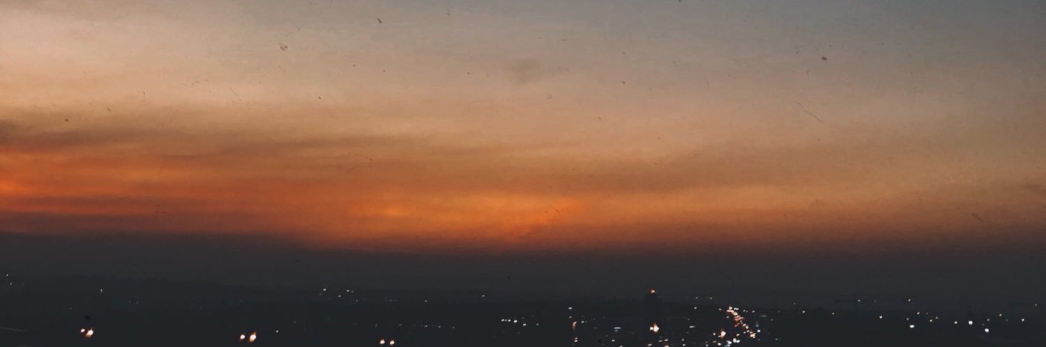 Nantichar_C's profile banner image
