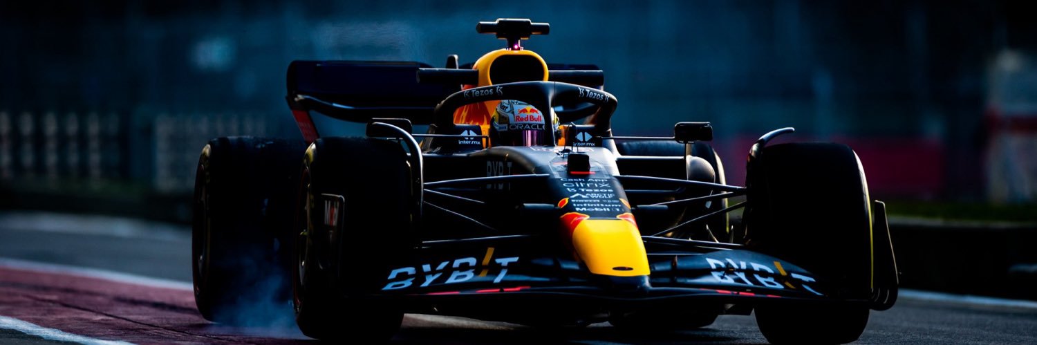 Frozen Retro 🇮🇳 banner