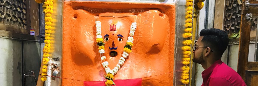 Niveshrau's profile banner image