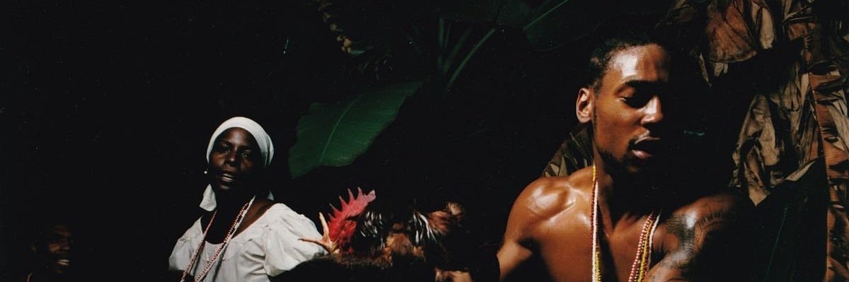 tee banner