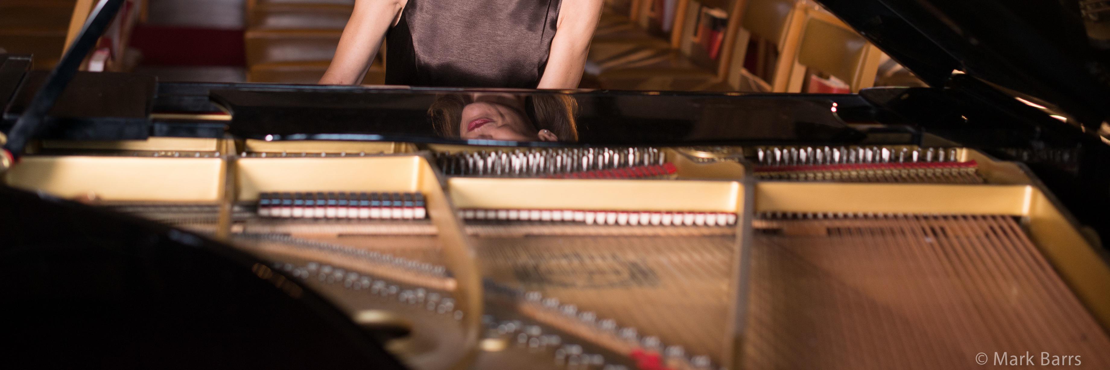 Juliet Howland banner