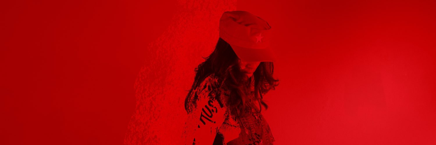 simonyck's profile banner image
