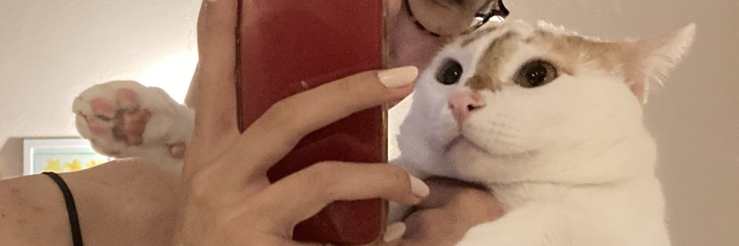 eceeebas's profile banner image