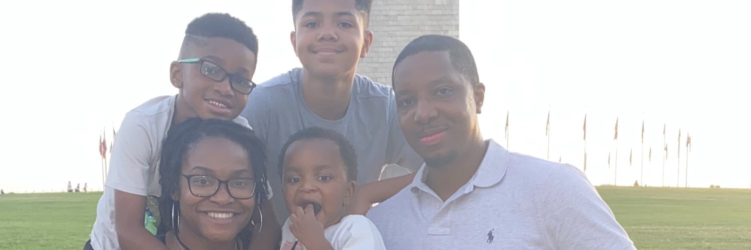 La'Tavia Dixon banner