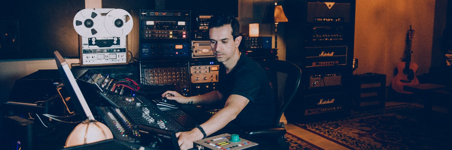 tiagoderrico's profile banner image