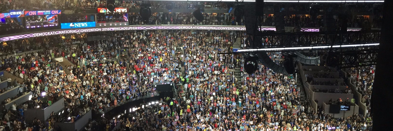 Extra Newsfeed banner