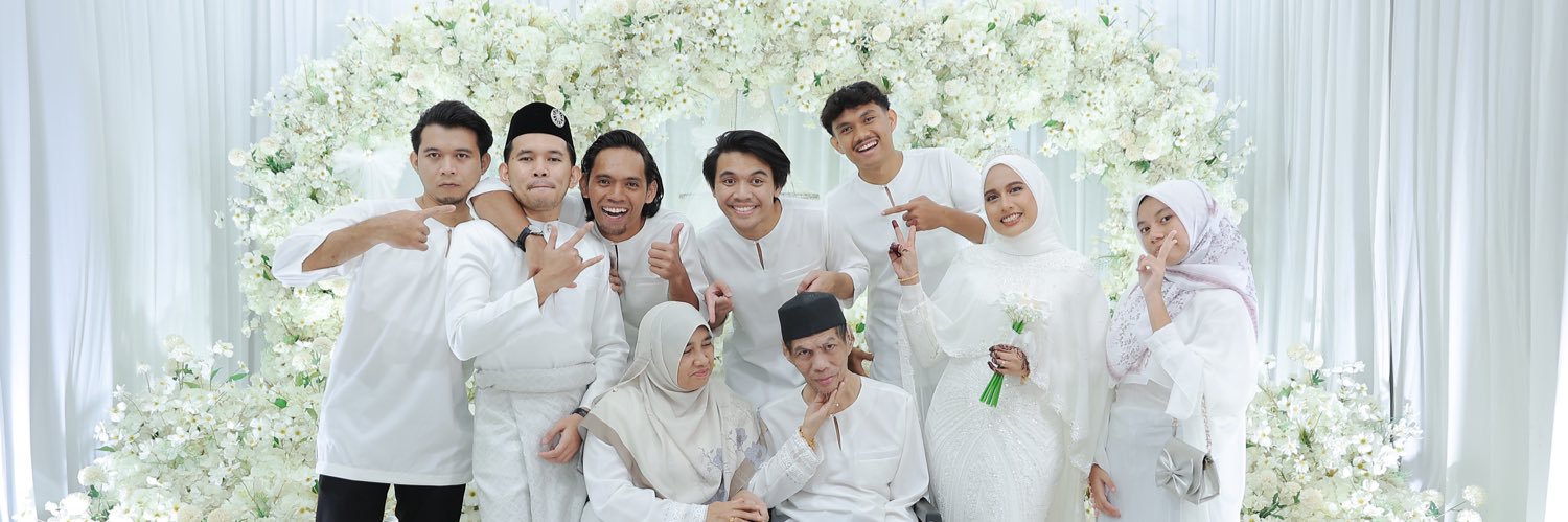 Frds604's profile banner image