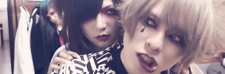 Violet6913's profile banner image