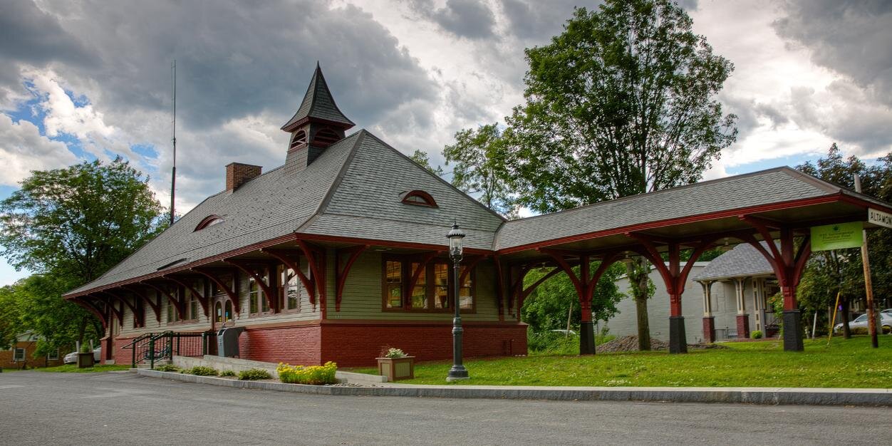 AltamontLibrary's profile banner image