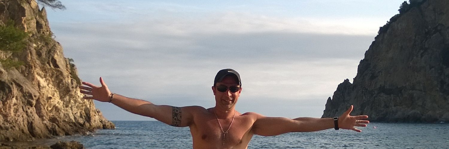 aletero214's profile banner image