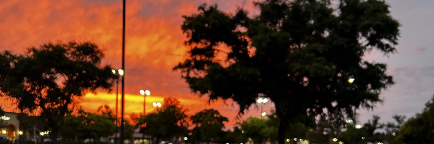dessss22's profile banner image