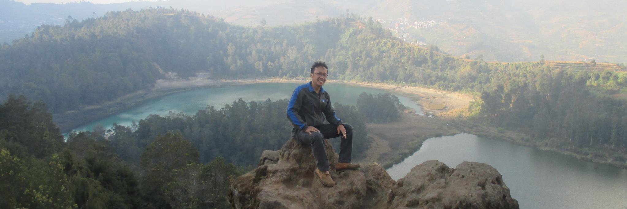 Y. Nandang P. banner