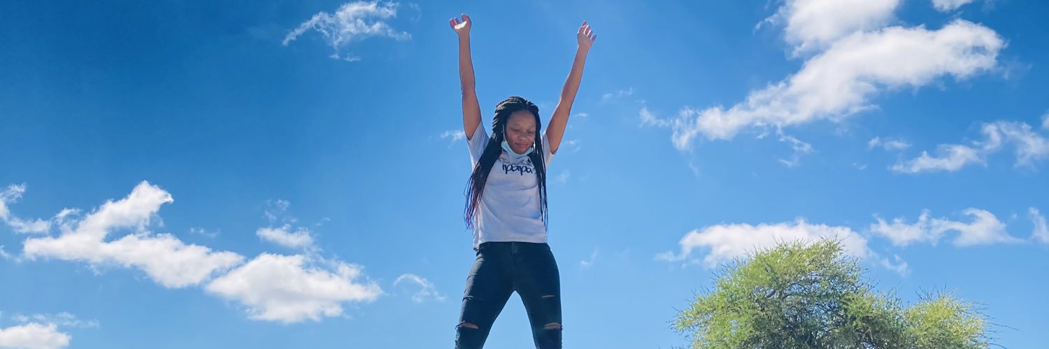 MsBee🇧🇼🇧🇼 banner