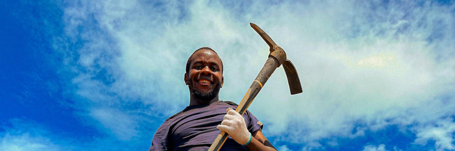 bwabiroy's profile banner image