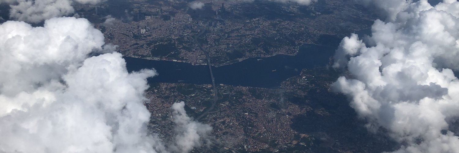 un_ilker's profile banner image