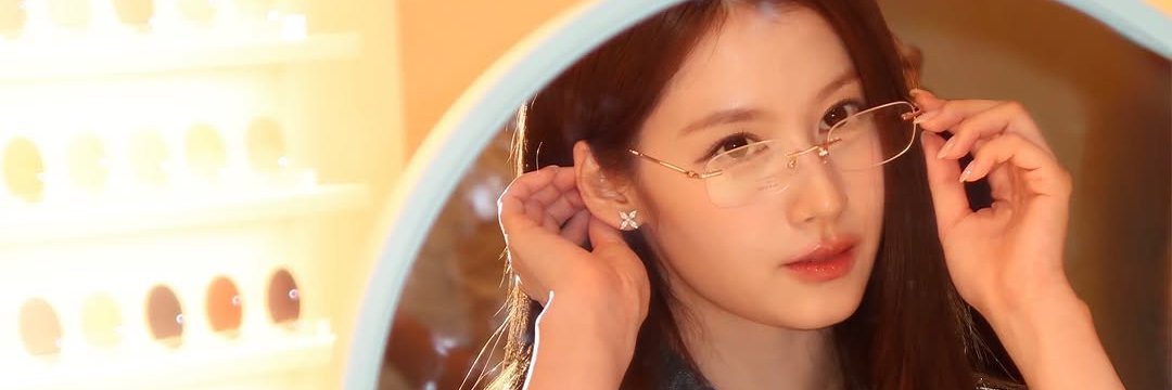 Sana banner