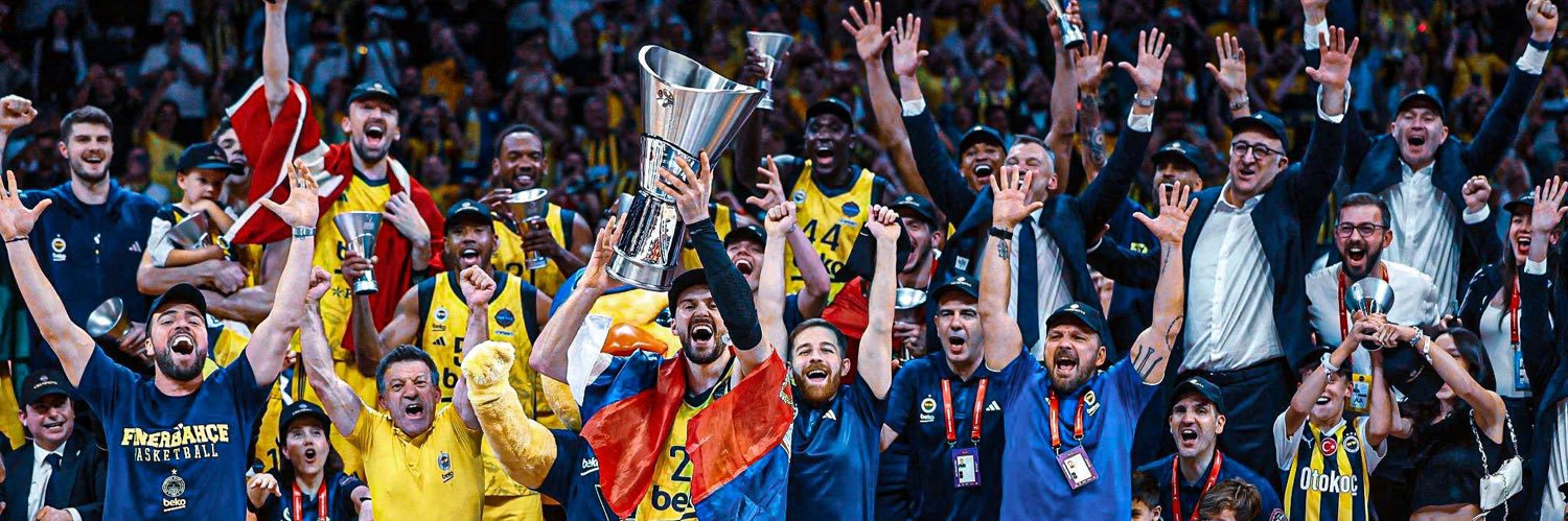 kmucek's profile banner image