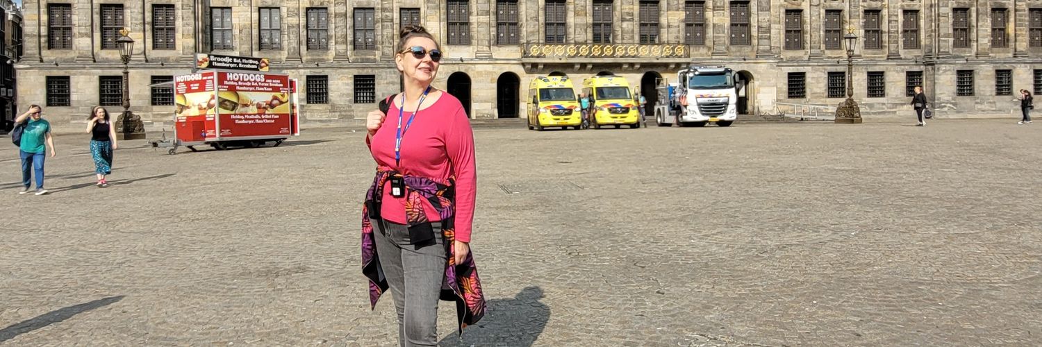 AlinaTkaczyk's profile banner image
