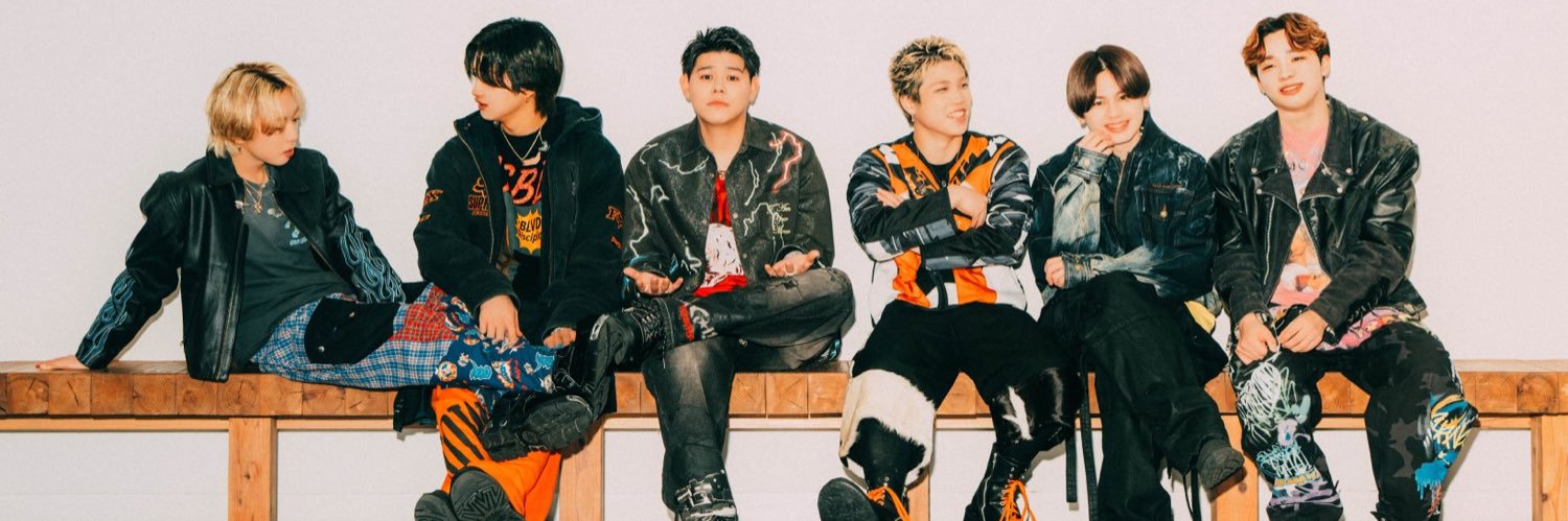BESTY1114's profile banner image