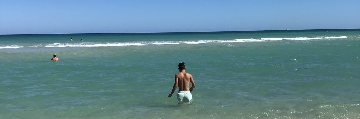 AgusPlastani's profile banner image
