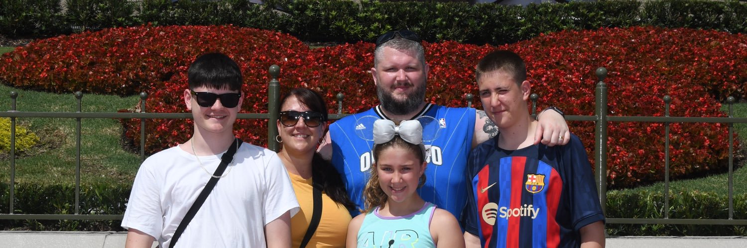 DaddyDazz7's profile banner image