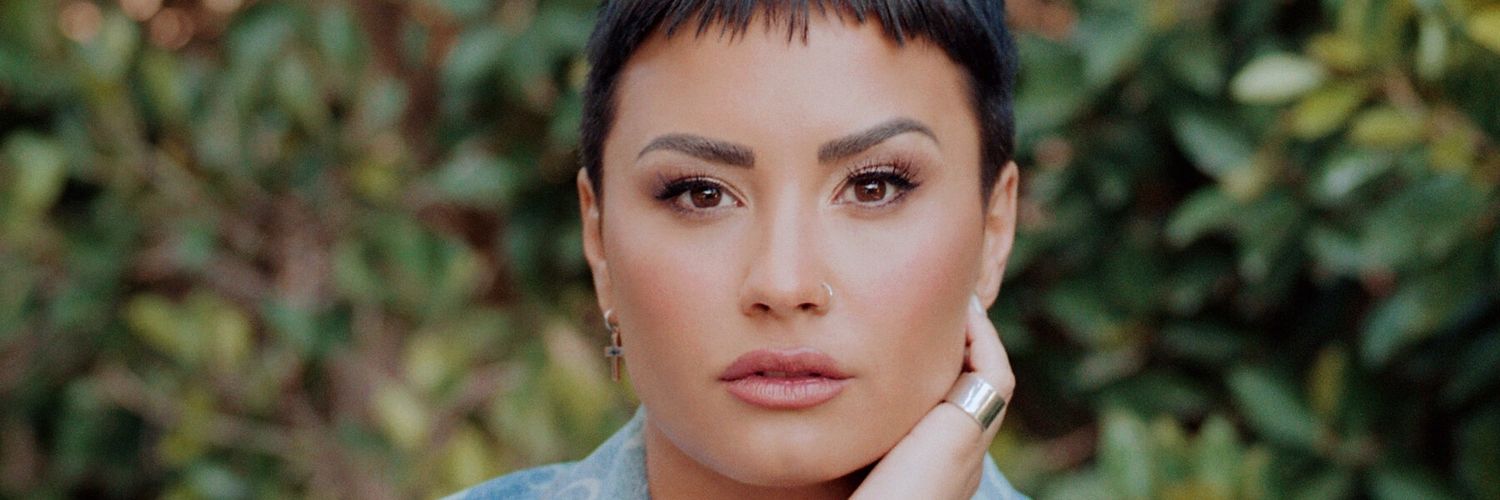 lovatics_4's profile banner image