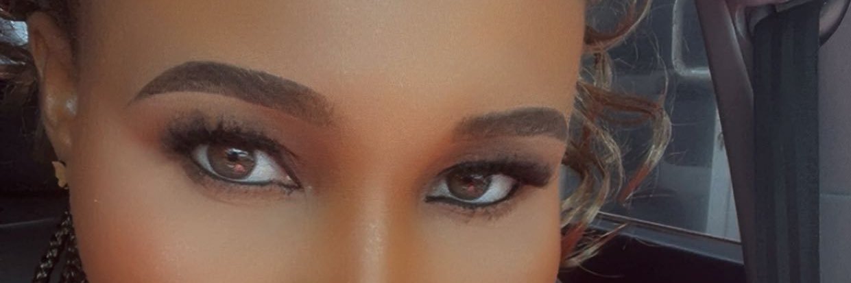 Ruthienaz's profile banner image