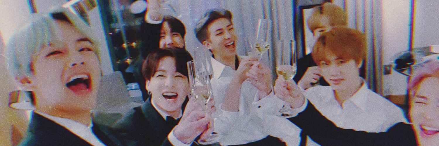 nnmmiil's profile banner image