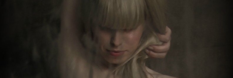 Violeta Sezani banner