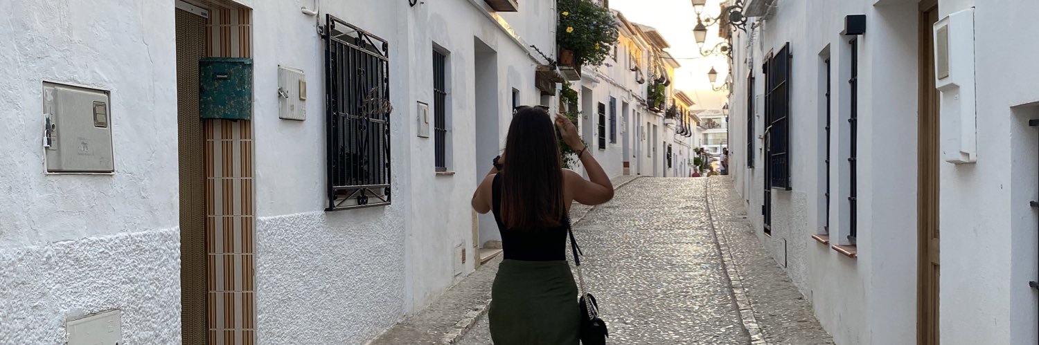 nuria_alcon's profile banner image