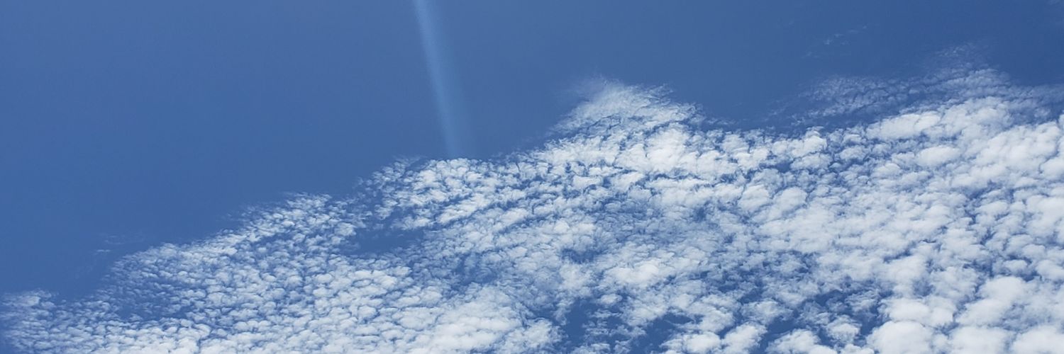 HiYoHiYuS's profile banner image