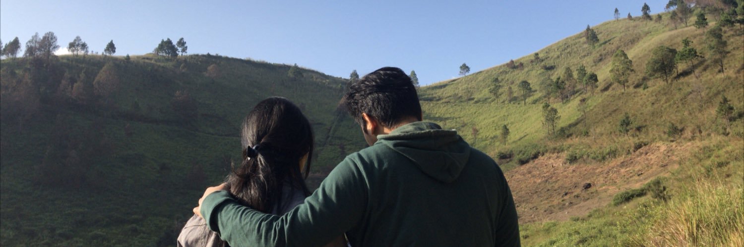 devithacy's profile banner image