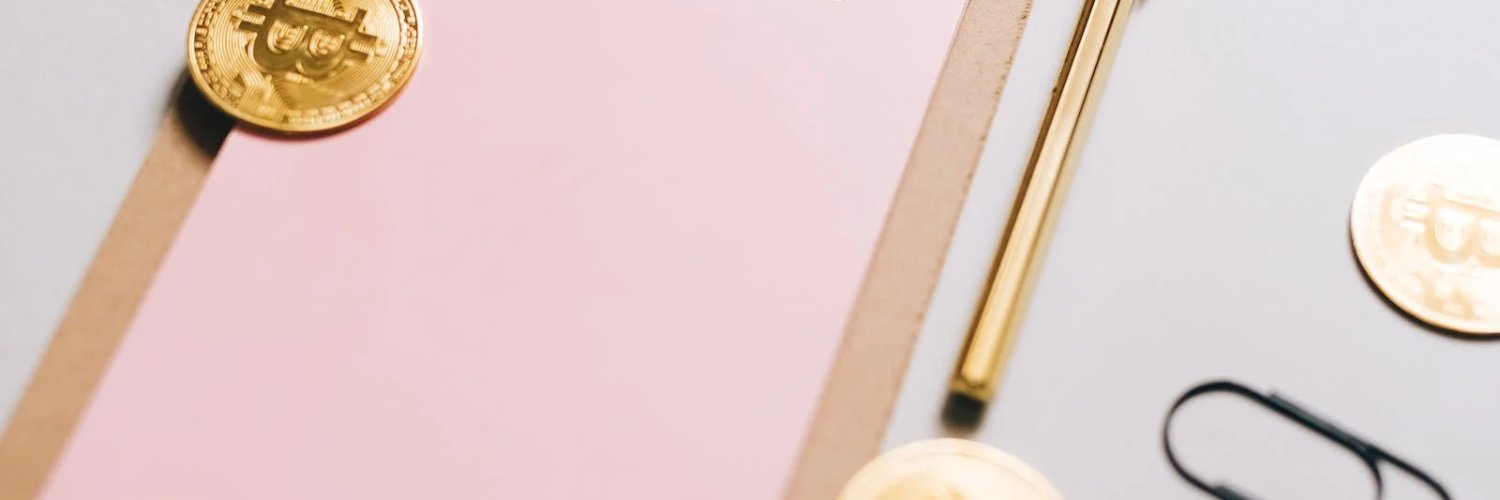 linay83's profile banner image