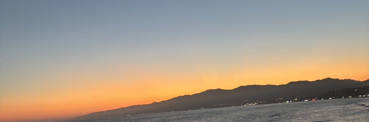 ~𝒯𝒽𝑒𝑒𝐵𝒾𝑔𝑔𝑒𝓈𝓉𝟤.𝟢's banner