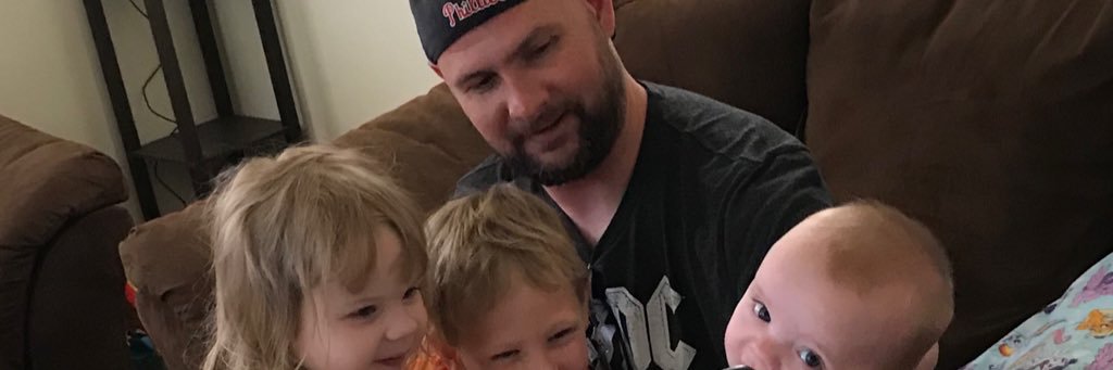 edkarn's profile banner image