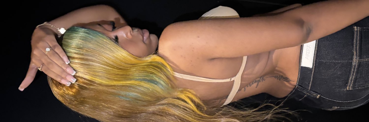 ansleigh ♛. banner