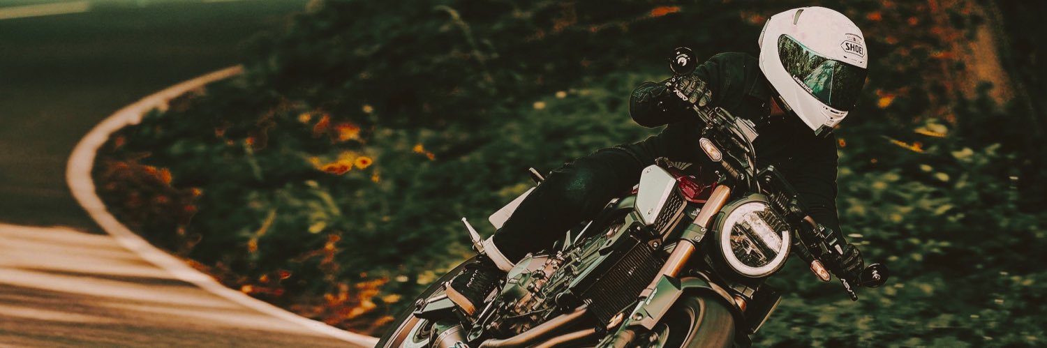 annielawrencee's profile banner image
