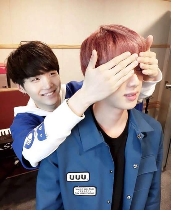 Dclara93's profile banner image