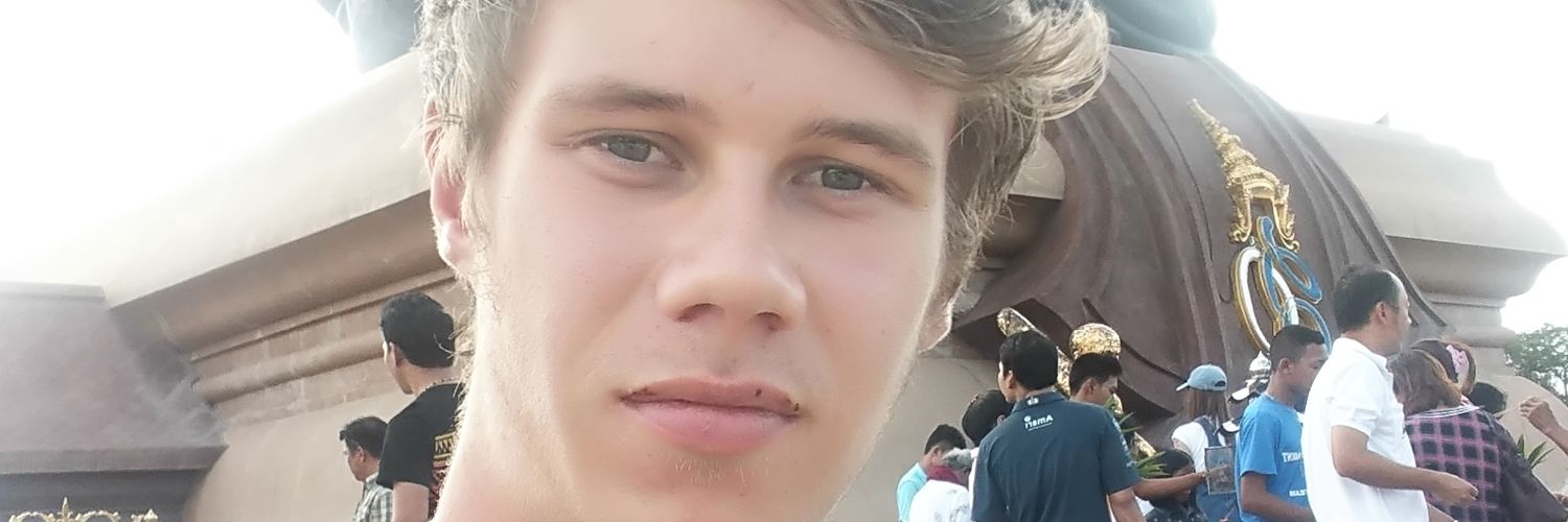 dirtyspongecake's profile banner image