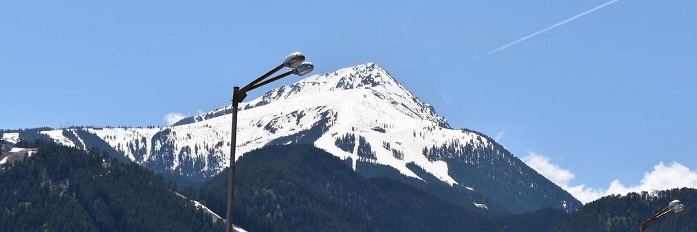 sellingbansko's profile banner image