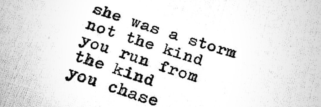 Ana Leoni 💋 banner