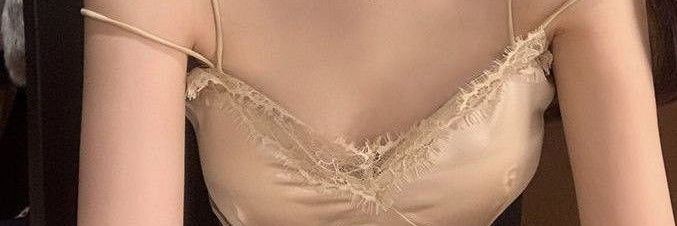' banner