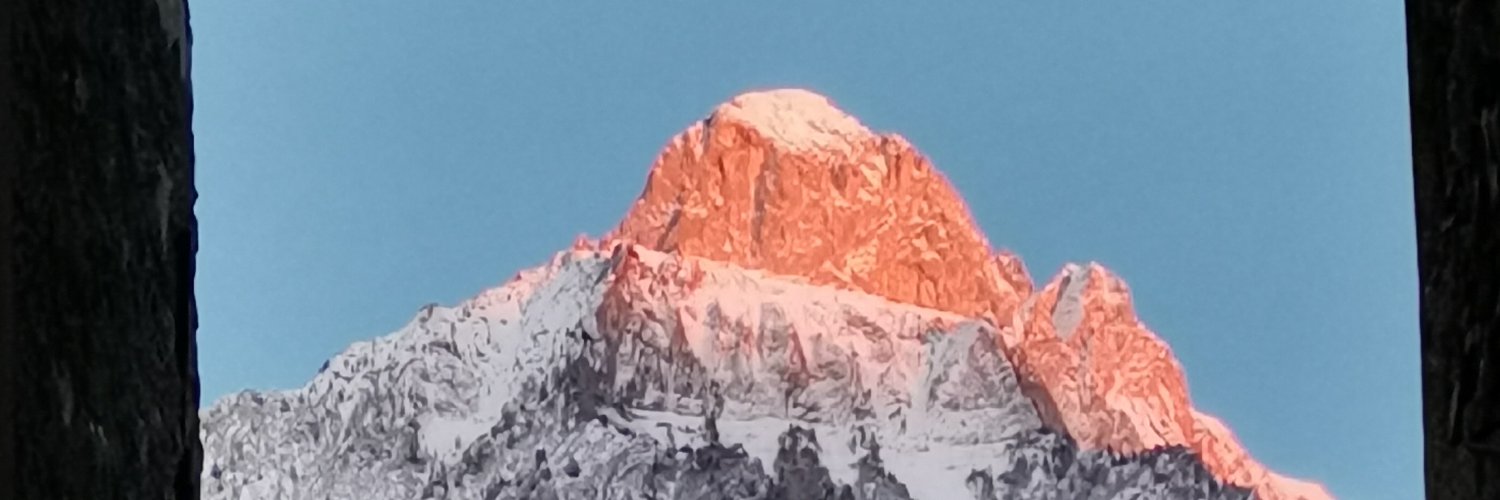 Voormas's profile banner image