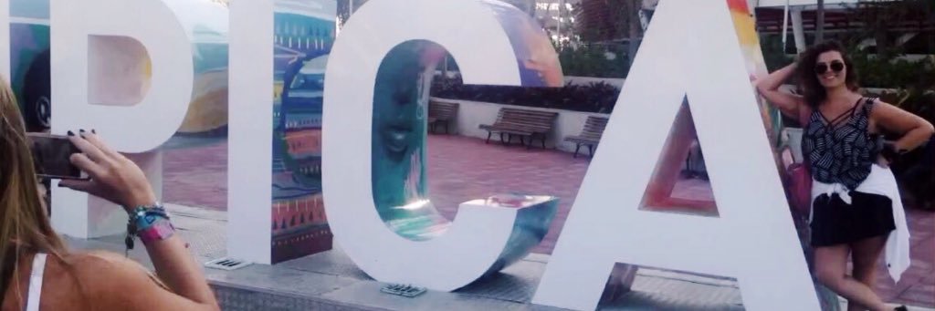 larruda_'s profile banner image