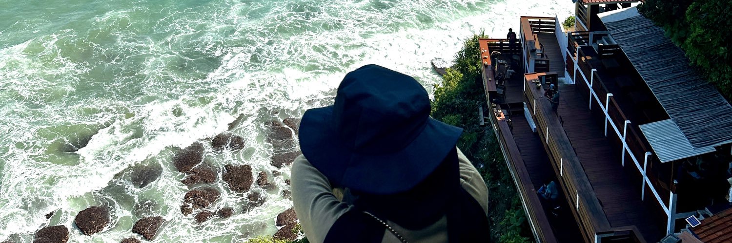 NurH_'s profile banner image