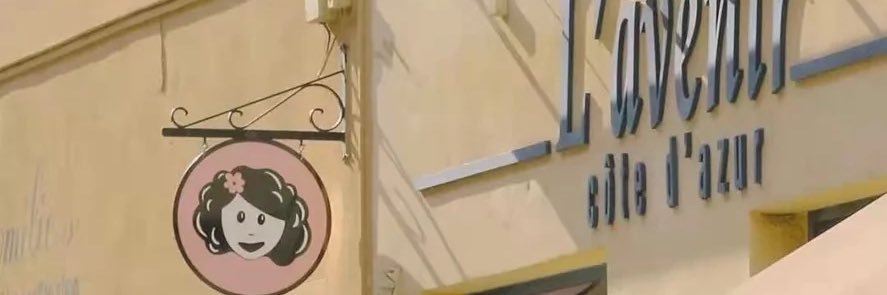 lucky cat banner