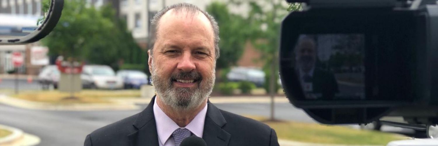 Roberto Gómez Junco banner