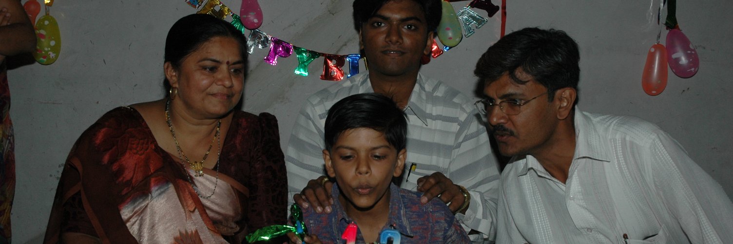 dilipsavji's profile banner image