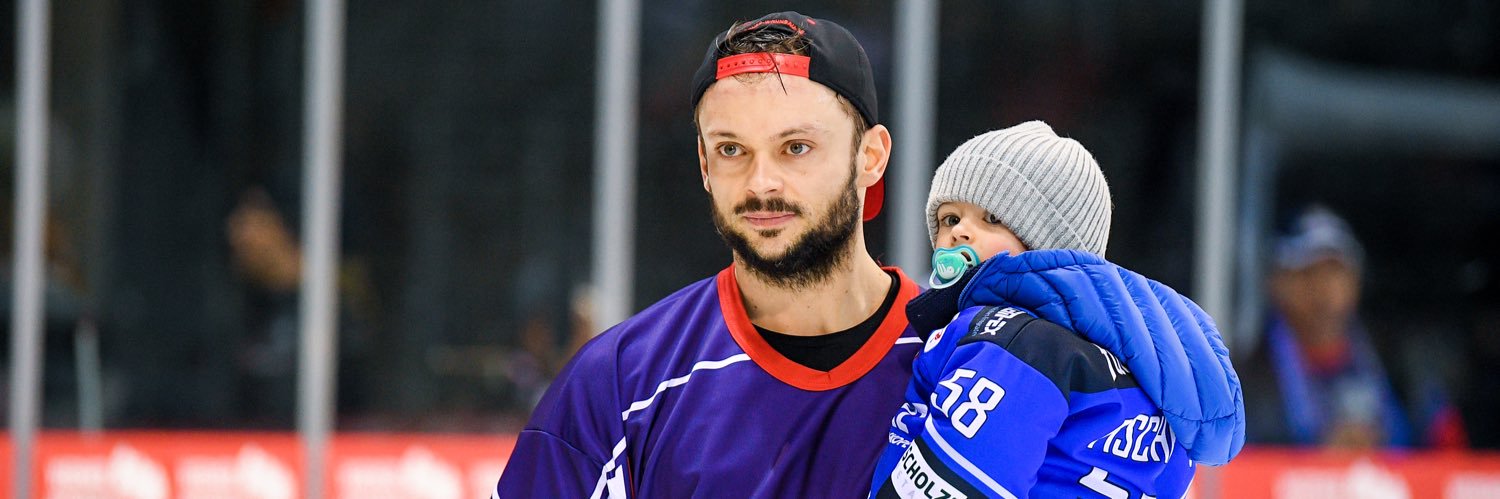 Christopher Fischer banner