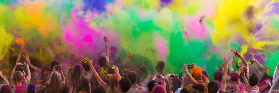 Holi_UK's profile banner image